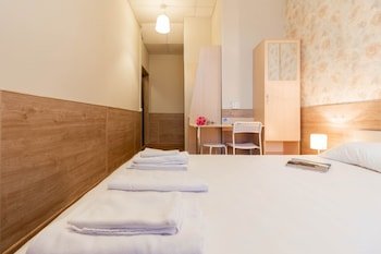 Amay Hotel