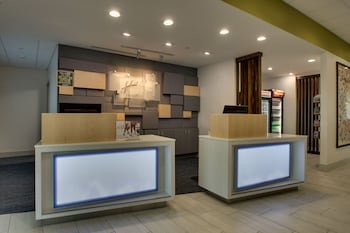 Holiday Inn Express Lexington East - Winchester