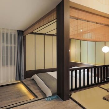 Vyluk Hotel Chongqing Jiefangbei Center Branch