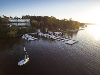 Geneva Inn
