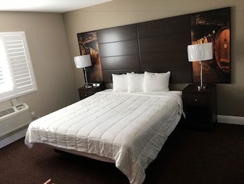 Vallejo Inn