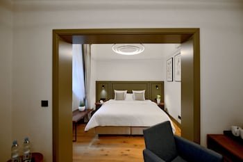 Herbal Hotel