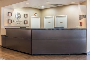 Comfort Inn & Suites Piqua-Near Troy-I75