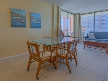 Whaler by Meyer Vacation Rentals
