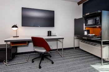 Courtyard By Marriott Rapid City