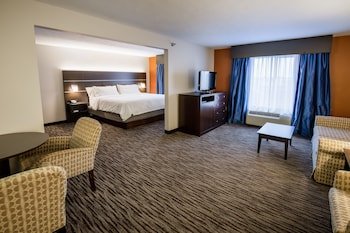 Holiday Inn Express & Suites Sioux Falls-Brandon