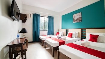 Filigans Hotel by RedDoorz