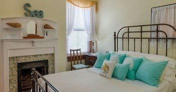 Surf Song Bed & Breakfast