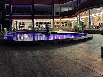 Iris Hotel Ressort Space Et Resort