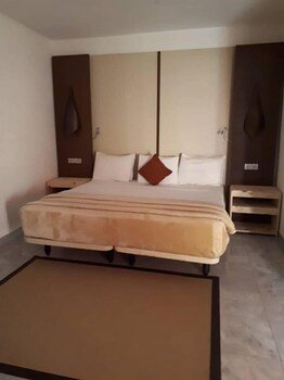 Iris Hotel Ressort Space Et Resort