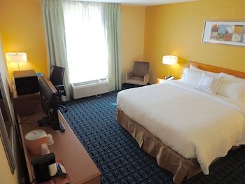 Fairfield Inn & Suites Valparaiso