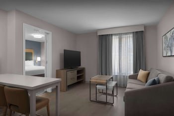 Homewood Suites Nashville Airport