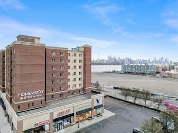 Homewood Suites By Hilton