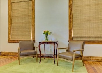 Oak Hall Bed & Breakfast