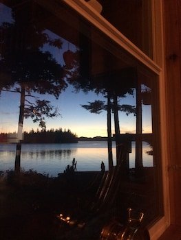 Eagle's Wings Wilderness Retreat