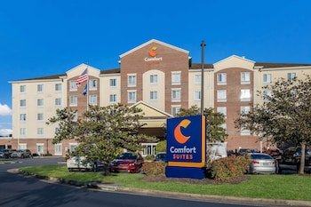 Comfort Suites Near Joint Forces