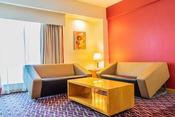 Holiday Inn Dar es Salam