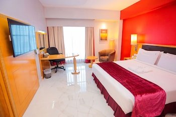 Holiday Inn Dar es Salam