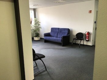 Hostel-Hamm by Geronimo