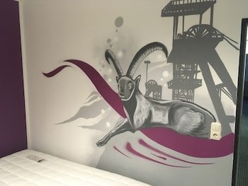 Hostel-Hamm by Geronimo
