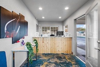 Cielo House Inn