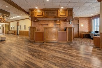 The El Rancho Hotel