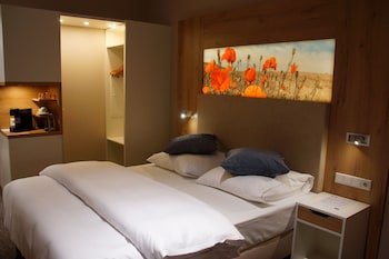 Centrale Hotel & Restaurant