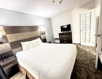 GrandStay Residential Suites Madison