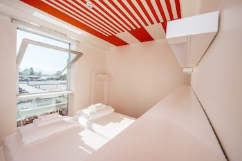 Boutique Hostel Forum