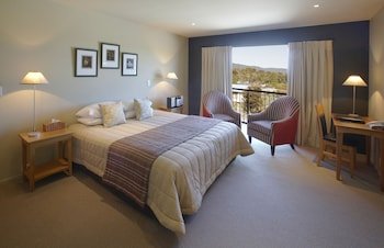 Distinction Fox Glacier Te Weheka Hotel