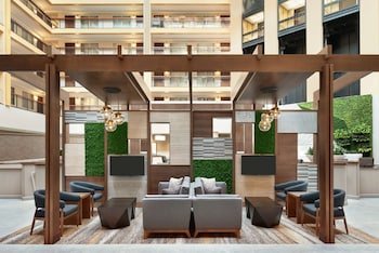 Embassy Suites Cleveland Rockside