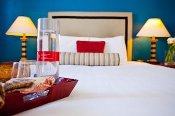 Alpine Inn & Suites