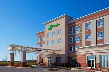 Holiday Inn Aurora North - Naperville