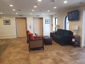 Quality Inn & Suites Oceanblock