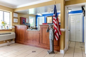 Rodeway Inn & Suites