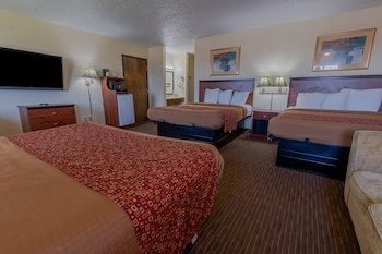 Thunderbird Lodge - Mitchell
