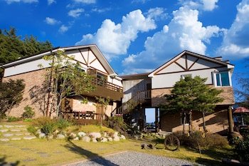 Casa Seorak Bed&Breakfast