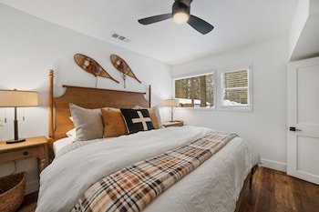 Emerald Bay Village