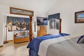 Ski Time Getaway by Big Bear Vacations