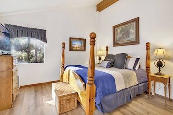Ski Time Getaway by Big Bear Vacations