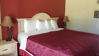 Americas Best Value Presidents Inn on Munras 