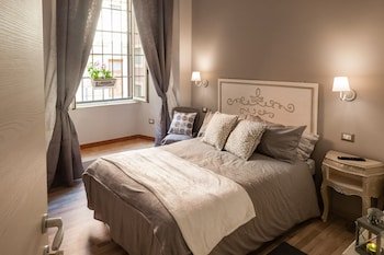 Isabel Guest House