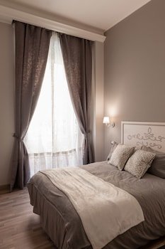 Isabel Guest House