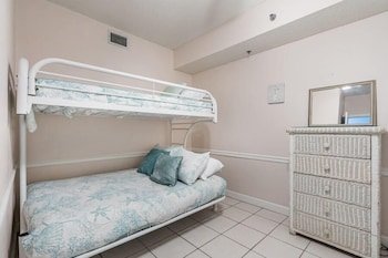 Legacy by Youngs Suncoast
