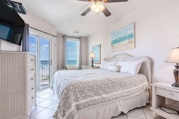 Legacy by Youngs Suncoast