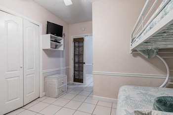 Legacy by Youngs Suncoast