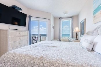 Legacy by Youngs Suncoast