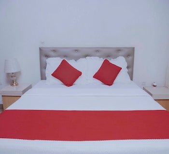 Martin Aviator Hotel