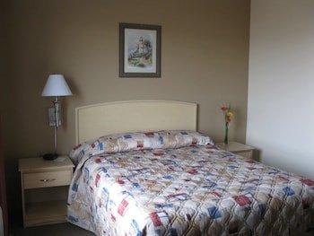 Lone Star Hotel