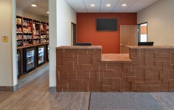My Place Hotel - Marquette, MI